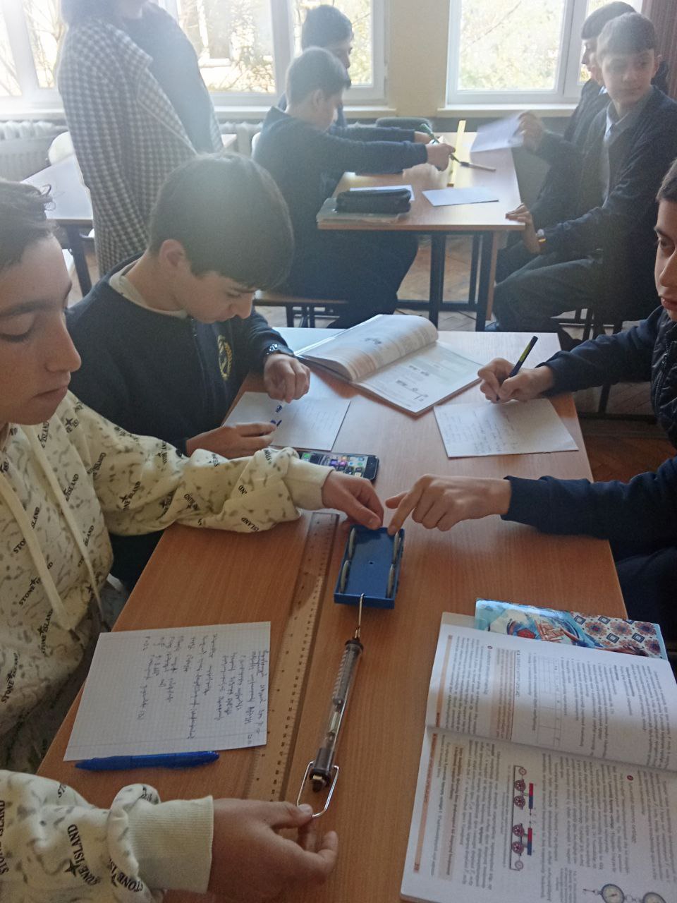 Նյուտոնի 2-րդ օրենք — փորձ